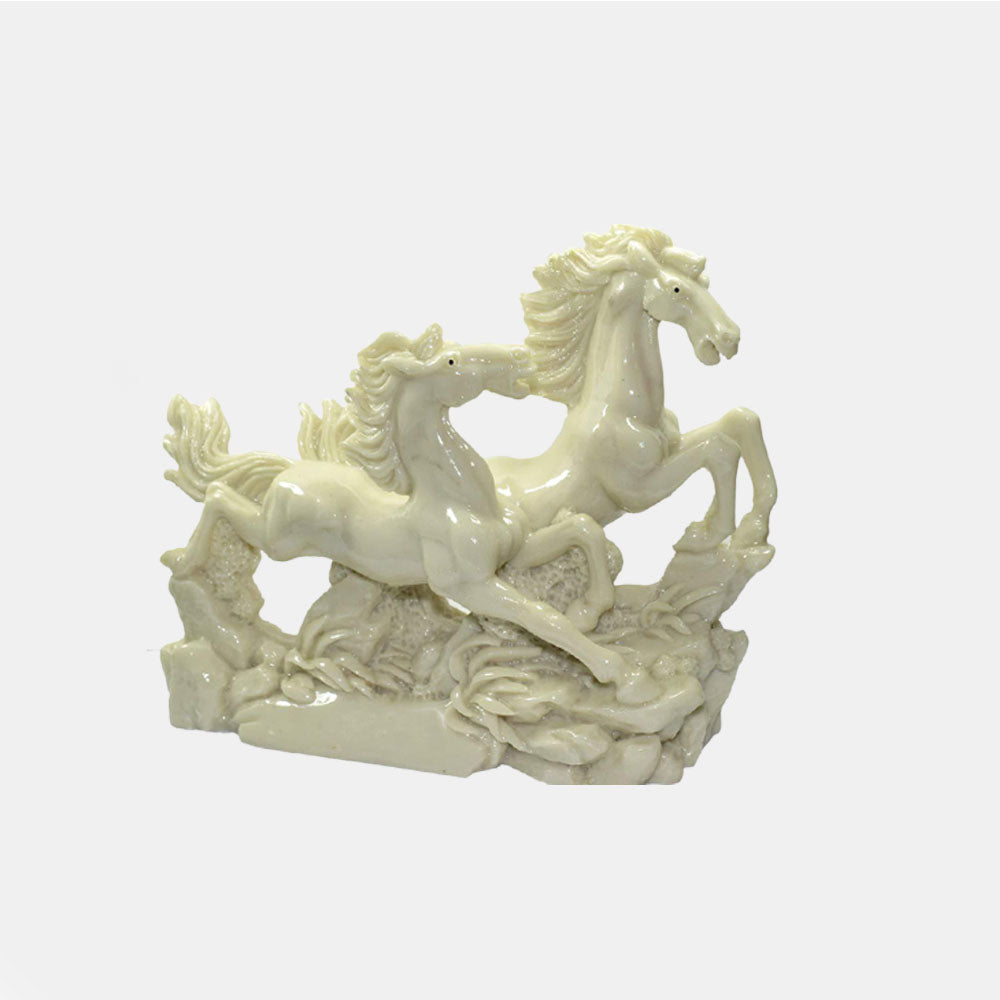 White Horses Vastu