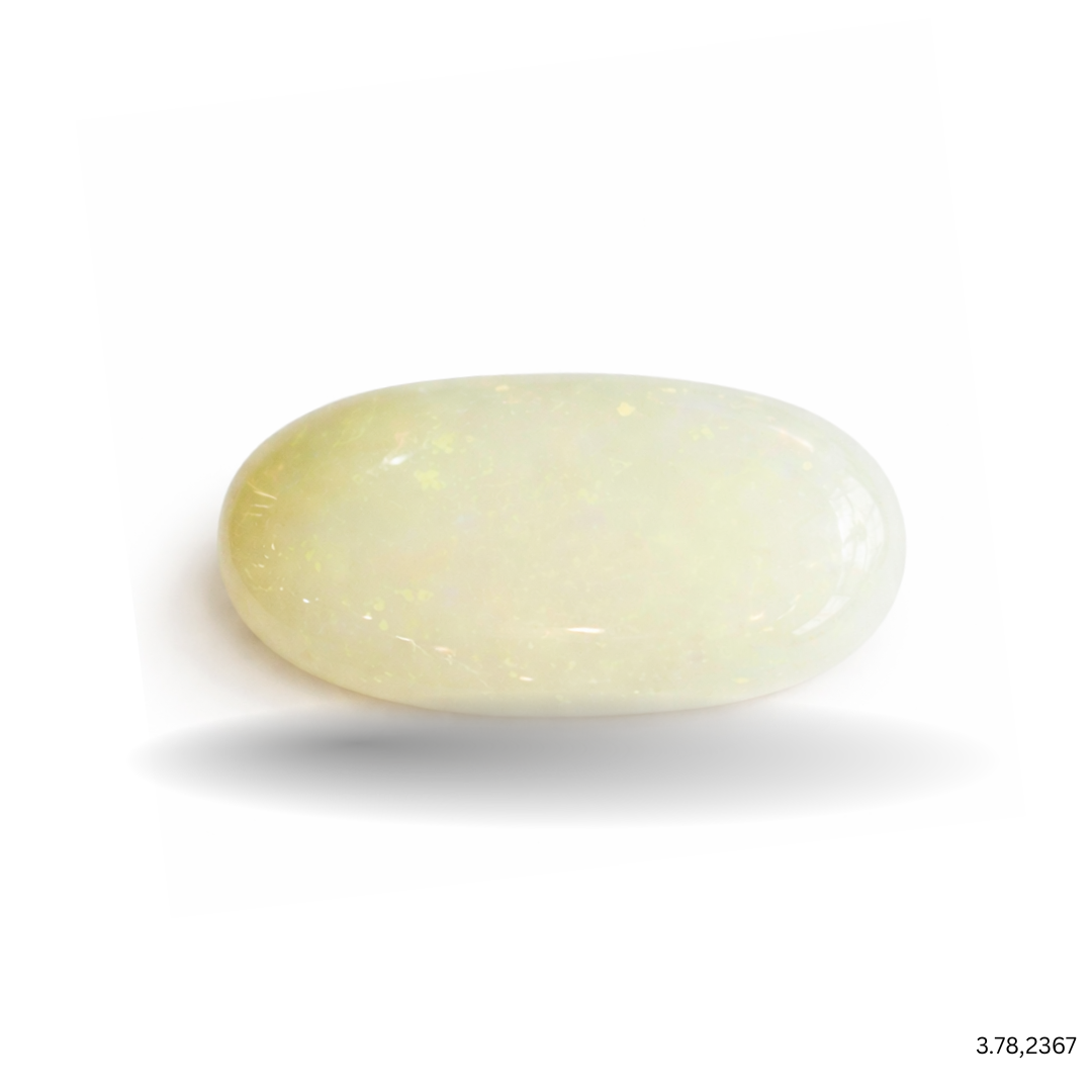 3.78 CARAT OPAL (GRADE A)