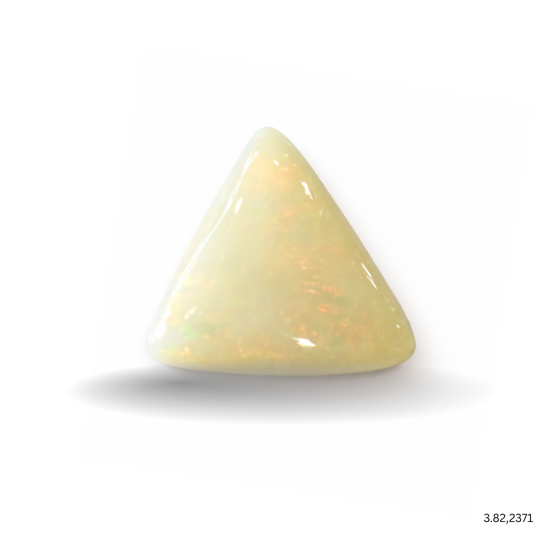 3.82 CARAT OPAL (GRADE A)