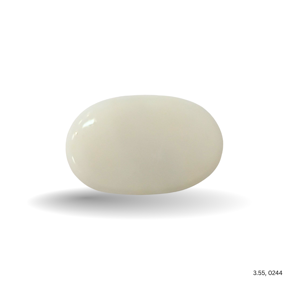 3.55 CARAT OPAL (GRADE B)
