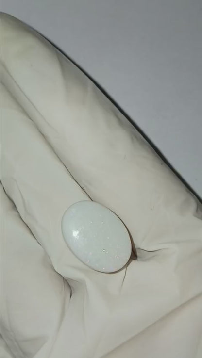 9.70 CARAT NATURAL OPAL (GRADE A)