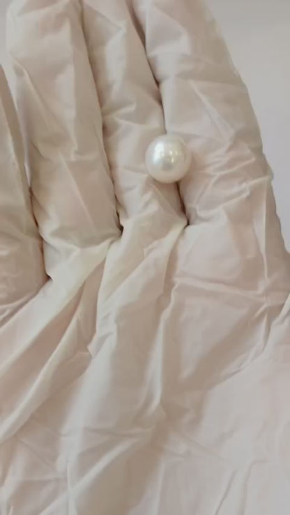 6.95 Carat Moti (Grade A)