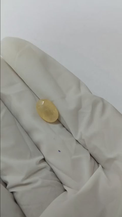 3.75 CARAT PUKHRAJ (GRADE A)