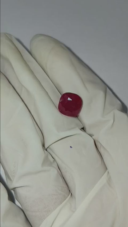 6.89 CARAT RUBY (GRADE A)