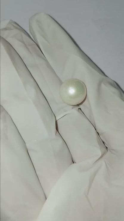 8.88 CARAT MOTI (GRADE A)