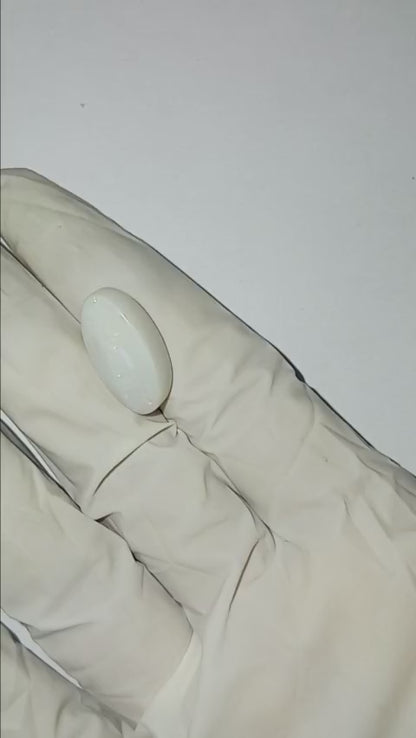 8.38 CARAT NATURAL OPAL (GRADE A)