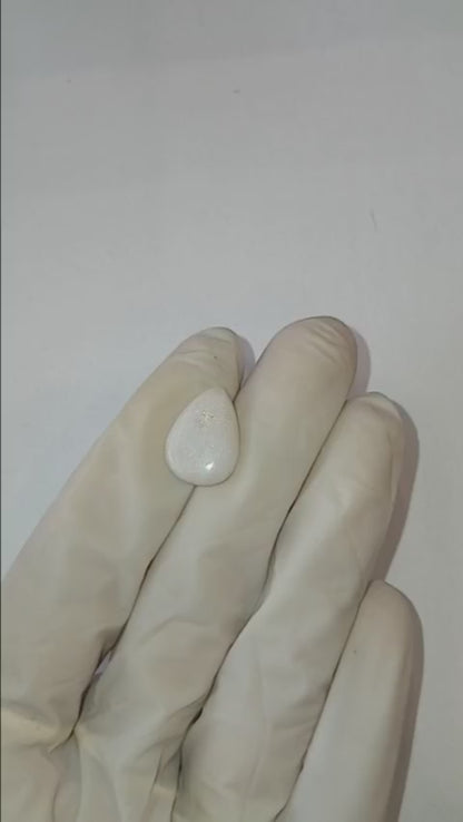 4.97 CARAT OPAL (GRADE A)