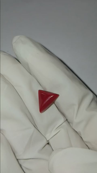 3.40 CARAT MOONGA (TRIANGLE)