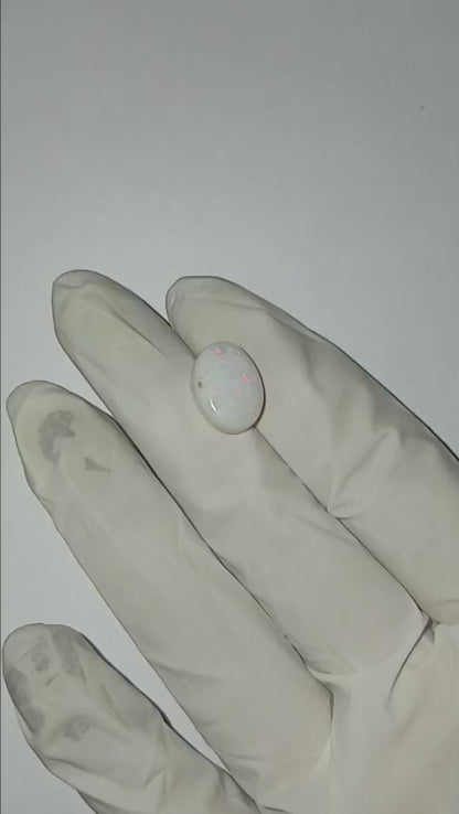 4.60 CARAT NATURAL OPAL (GRADE A)