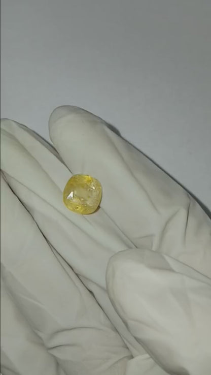 3.60 CARAT PUKHRAJ (GRADE A)