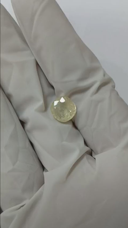 3.87 CARAT PUKHRAJ (GRADE A)